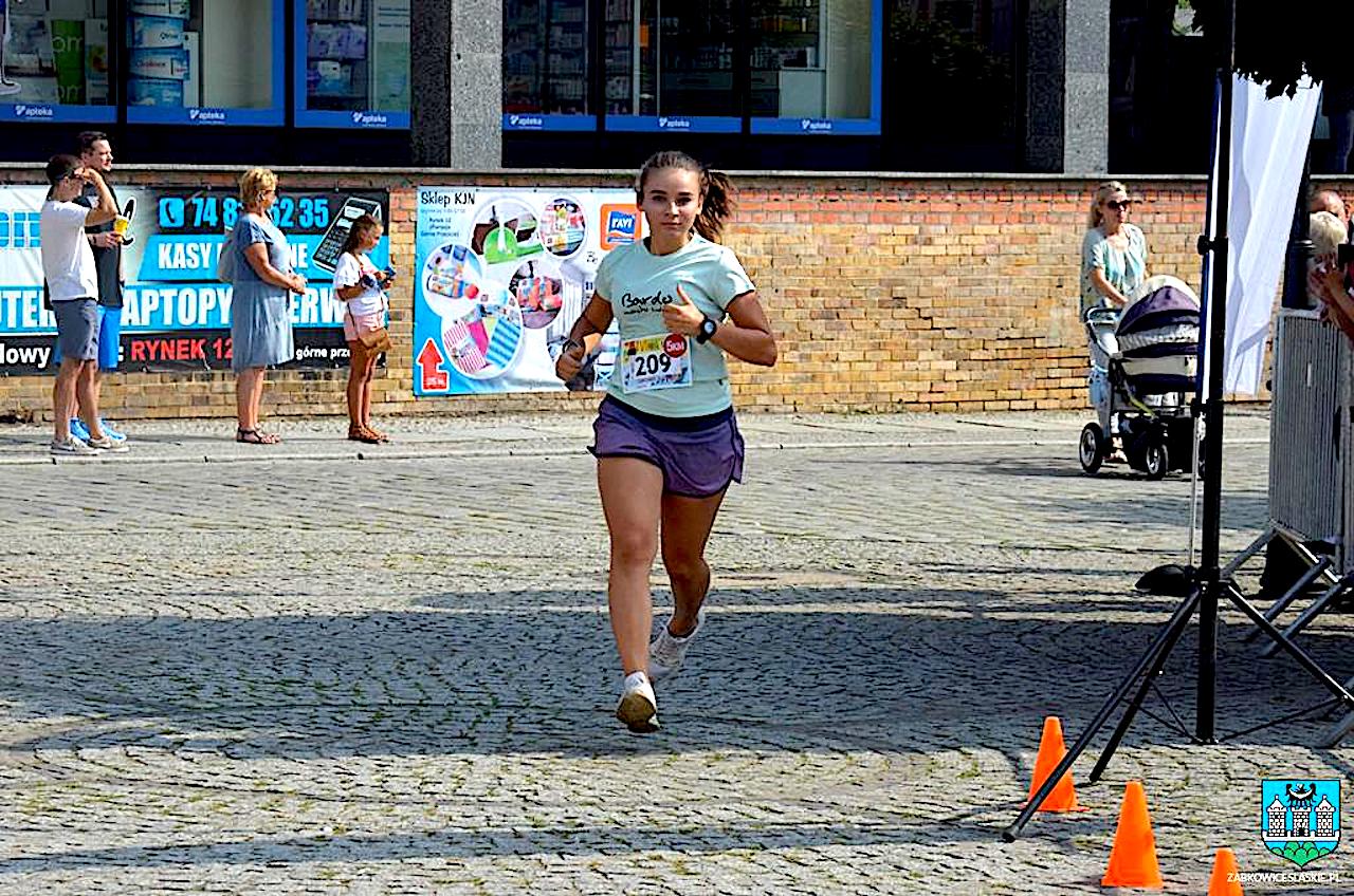 VI edycja „10 Ząbkowickiej” – dobra pogoda i świetna impreza