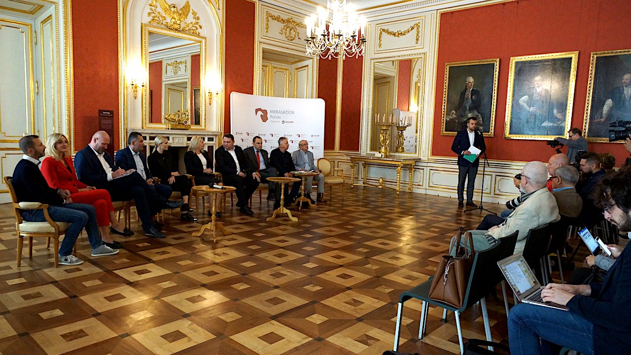 Internauci wskazali kandydatów w konkursie „Ambasador Polski” – wyniki poznamy za miesiąc