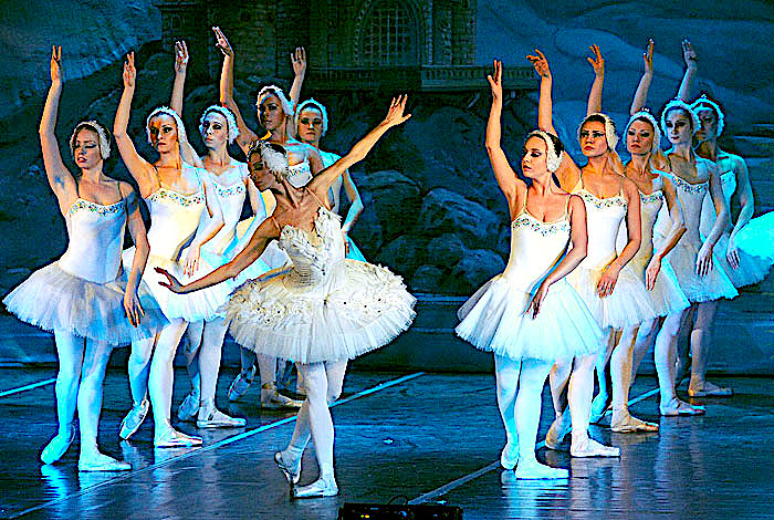 „Jezioro łabędzie” – klasyka klasyki baletu