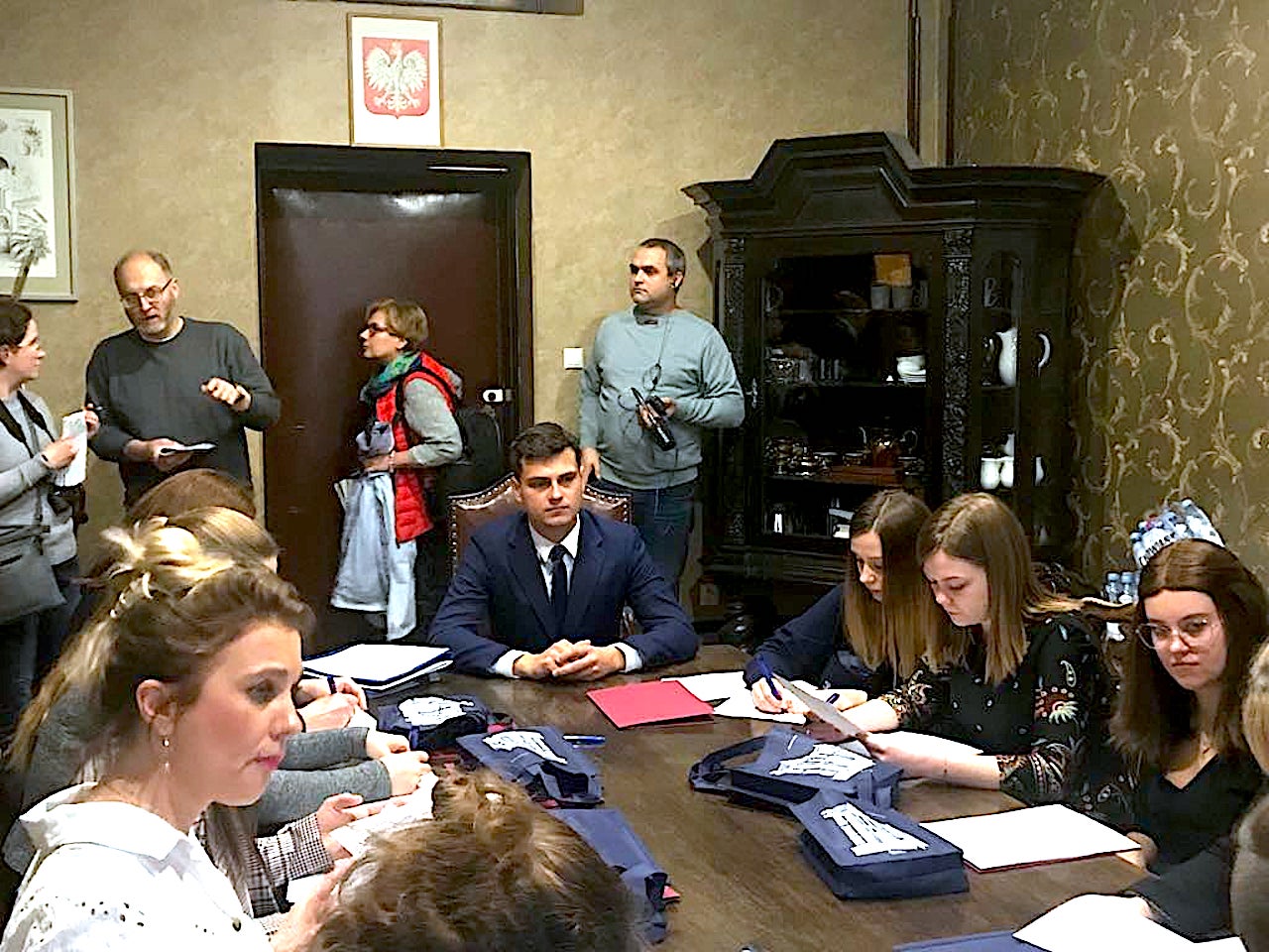 Przyznano stypendia dla studentów pielęgniarstwa – samorząd Dolnego Śląska angażuje się w kształcenie kadr służby zdrowia