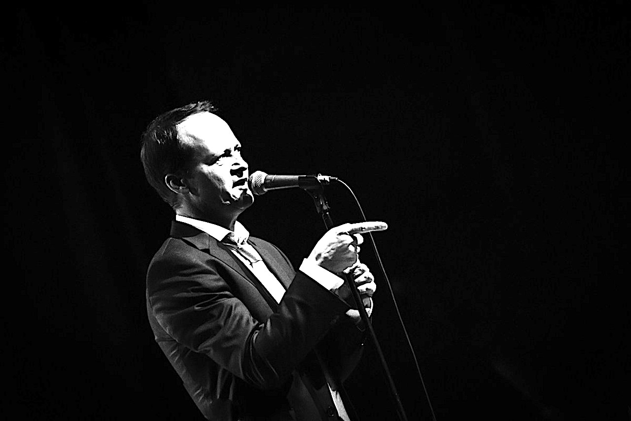 „Absolutnie….” – Bończyk śpiewa Młynarskiego