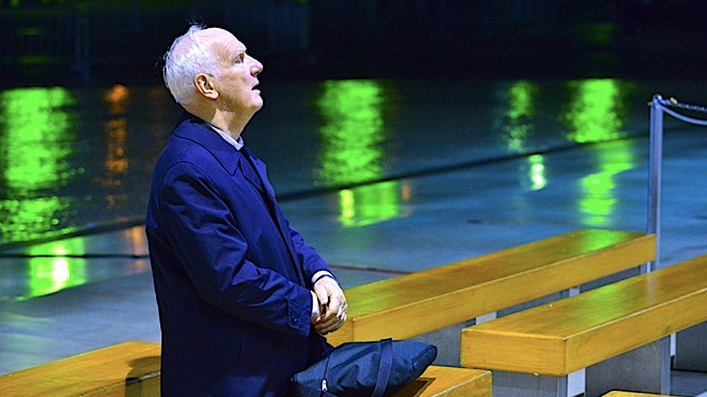 Biskup Ignacy Dec: „pokornie proszę o waszą pamięć modlitewną o mnie” – data ingresu nowego biskupa nieznana – przekazanie diecezji świdnickiej w dzień św. Wojciecha