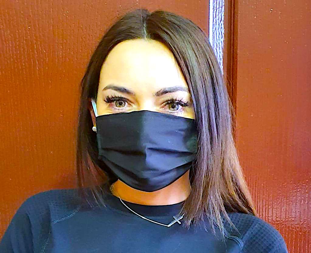 Dla zdrowia każdego mieszkańca – gminy Bystrzyca Kłodzka i Nowa Ruda zakupiły i rozdają maseczki