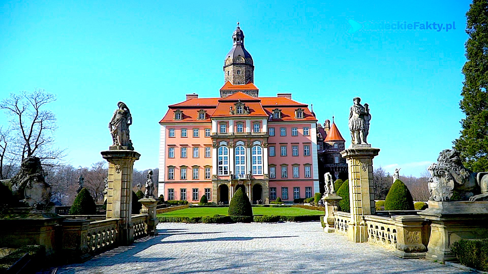 Fascynujące miejsce z niezwykłą historią – Zamek Książ już czeka na powrót turystów [VIDEO]