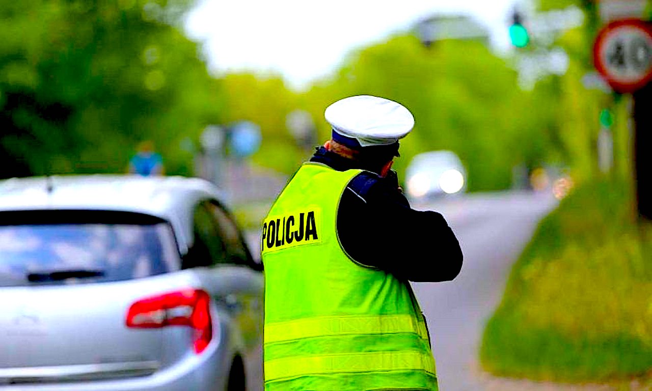 Spiesz się powoli – ci dwaj kierowcy jechali zdecydowanie za szybko
