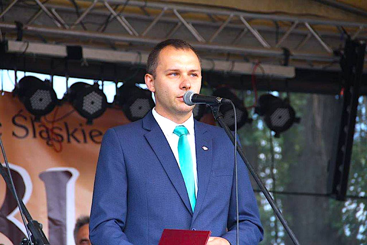 Dolnośląski oddział Krajowego Ośrodka Wsparcia Rolnictwa z nowym szefem – Tomasz Krzeszowiec z UMWD przechodzi do KOWR