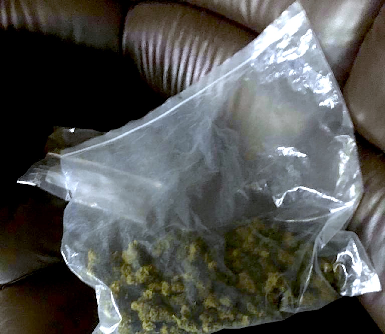 Narkotyki w każdej postaci prowadzą do katastrofy człowieka – ich posiadanie jest przestępstwem