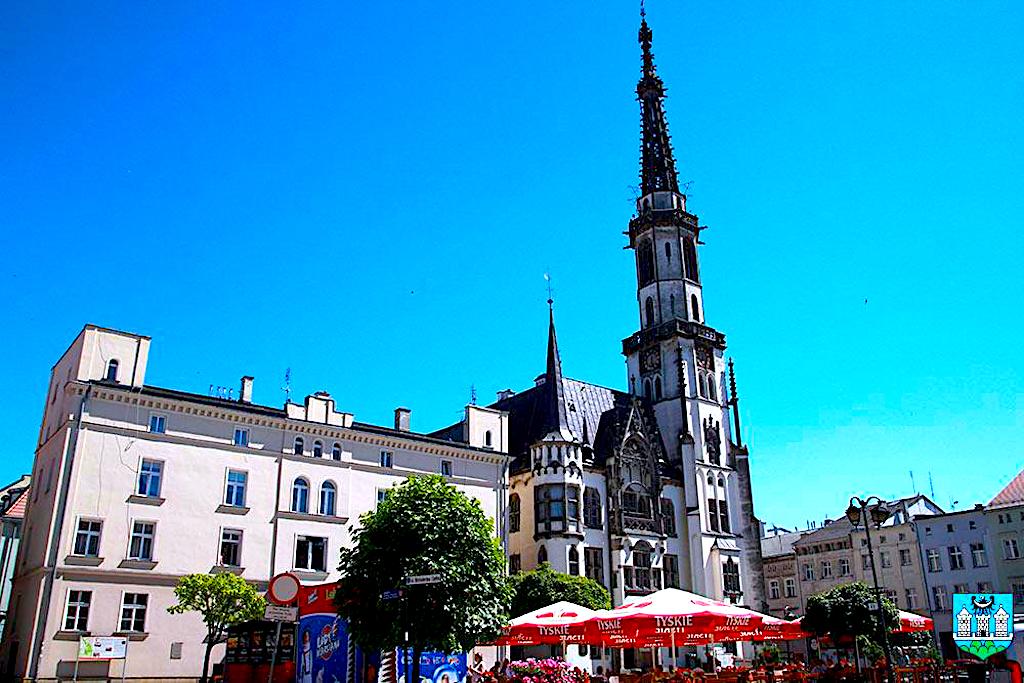 Przetarg na dokumentację przebudowy ratusza