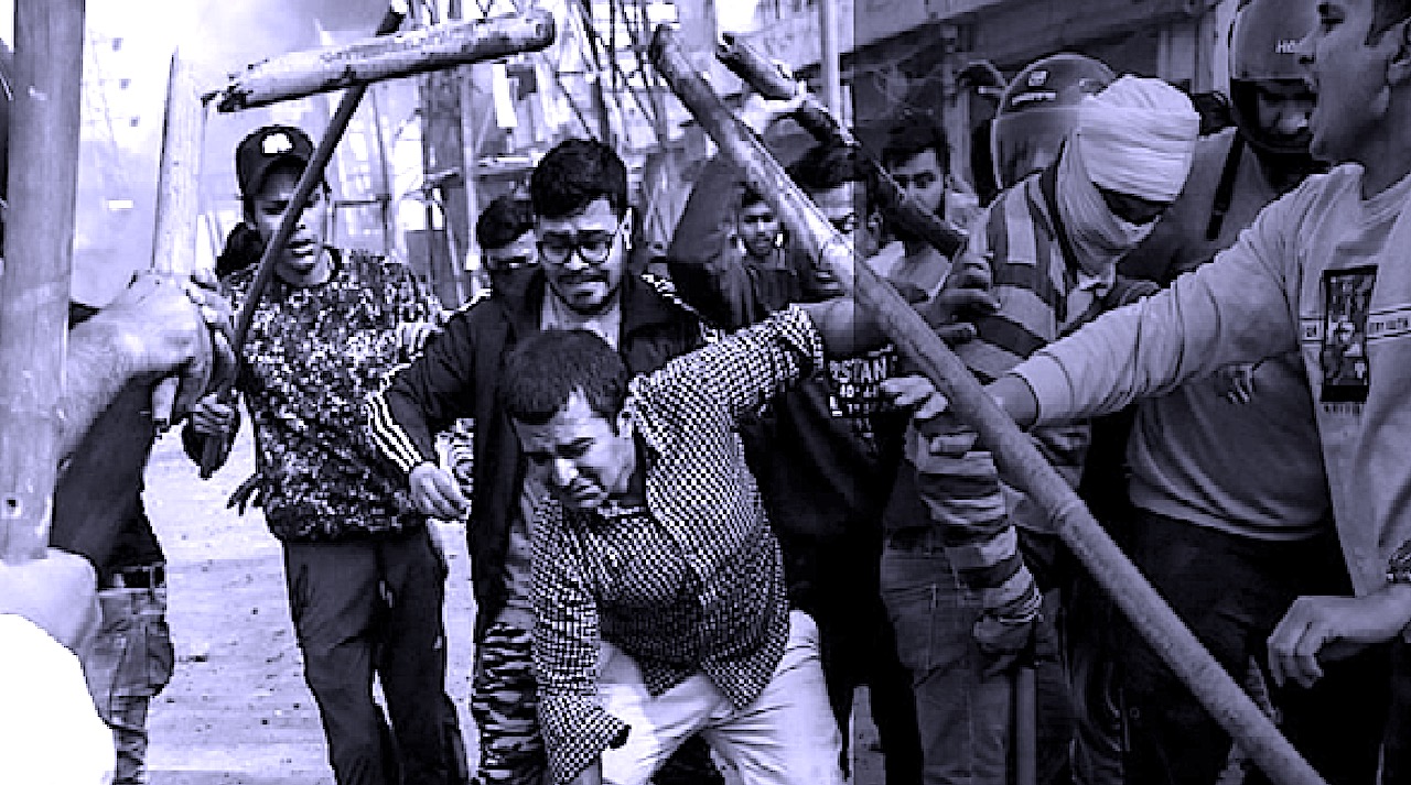 „Domagali się, aby wyjawił im kto stoi za epidemią” – epidemia strachu, epidemia pogardy