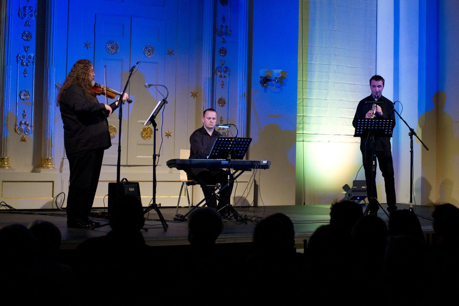 Tej muzyki słucha się całym sobą – zagra „Klezmerado”