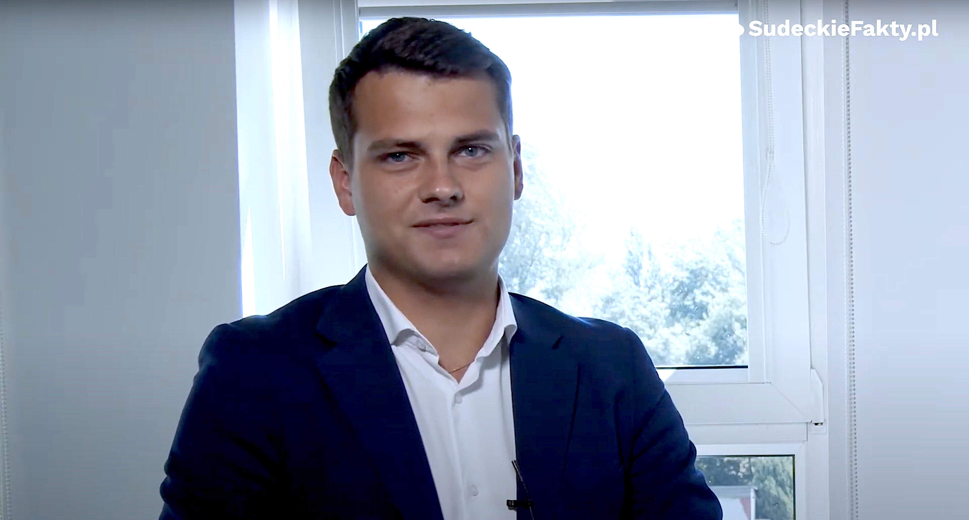 Wicemarszałek Grzegorz Macko: „Samorząd Dolnego Śląska pomaga służbie zdrowia i przedsiębiorcom, ale też zabiega o rządowe i unijne wsparcie dla regionu” [VIDEO]