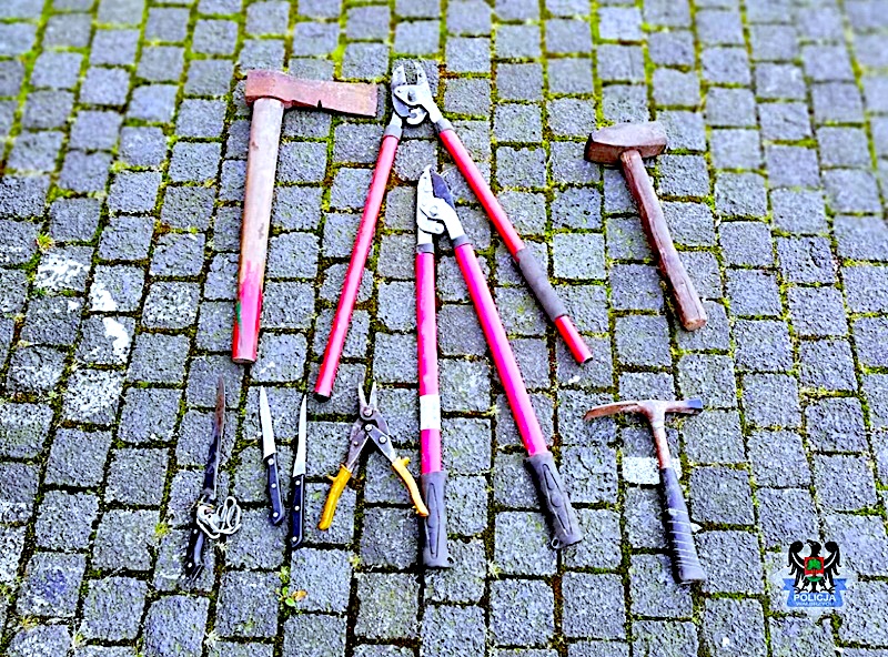 Złodziejstwo nie popłaca – kolejni dwaj sprawcy kradzieży szybko się o tym przekonali