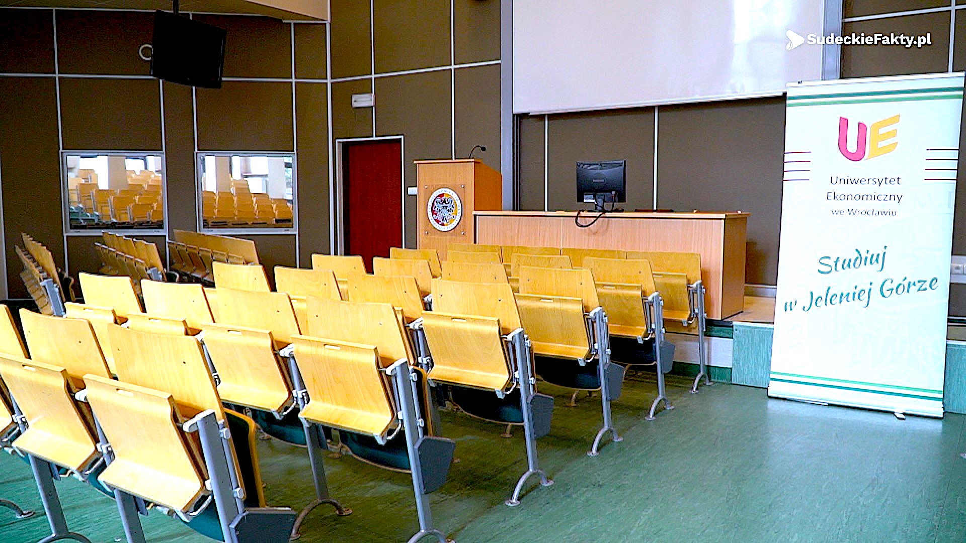 Studia ciekawe i w pięknie położonym miejscu – filia Uniwersytetu Ekonomicznego w Jeleniej Górze jeszcze prowadzi nabór [VIDEO]