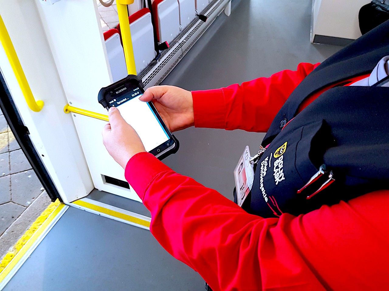 Bilet kupisz dwa razy szybciej – komfort pasażerów i jakość pracy obsługi