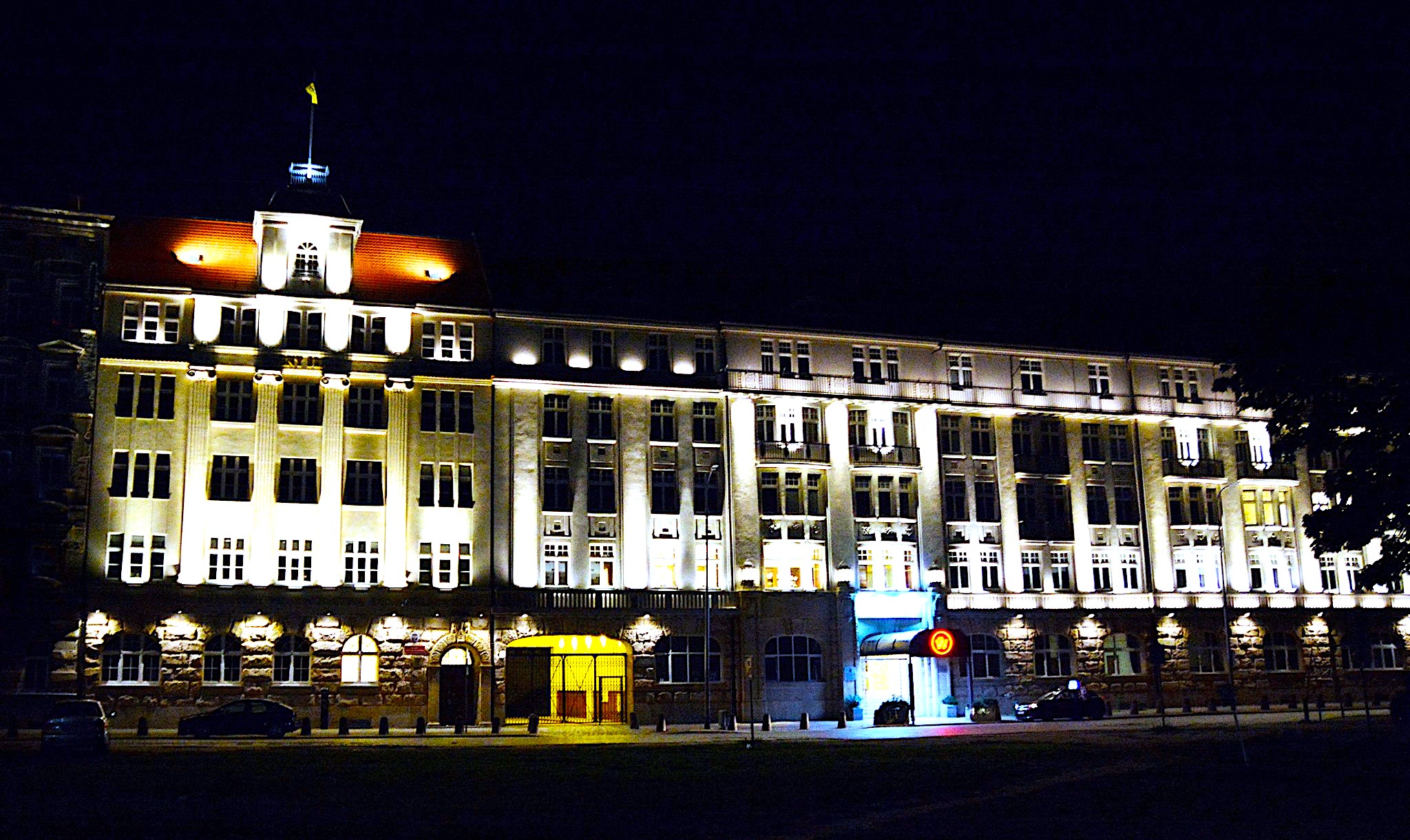 „Chcemy pokazać dolnośląskiej młodzieży, że technika i szkoły branżowe mogą być atrakcyjną ścieżką kariery zawodowej” – samorząd wojewódzki kieruje stypendia dla uzdolnionych uczniów