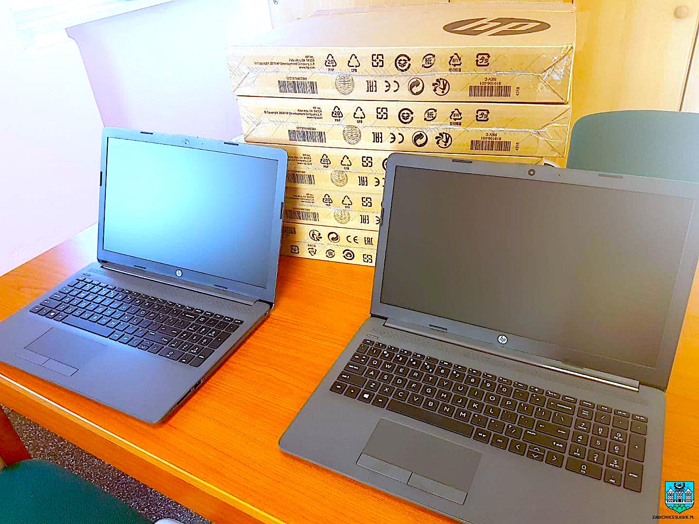 Nowe laptopy w Zwróconej i Stolcu