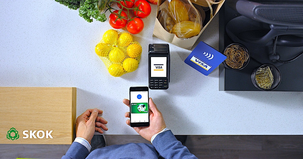 Płatności mobilne w Polsce po 4 latach: 30 banków i ponad 4 mln kart w użyciu