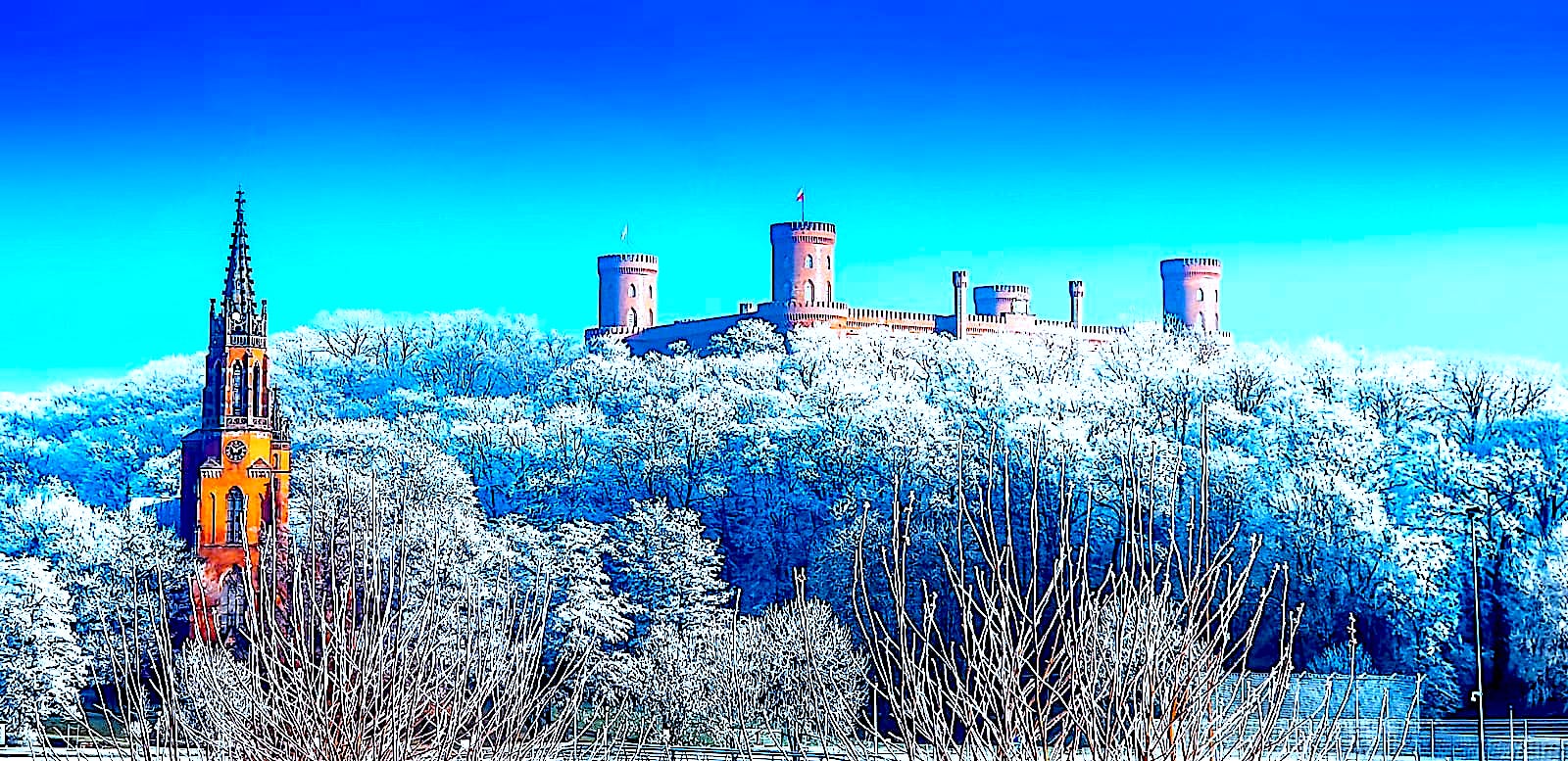 Kamieniec Ząbkowicki otulony zimą [VIDEO]