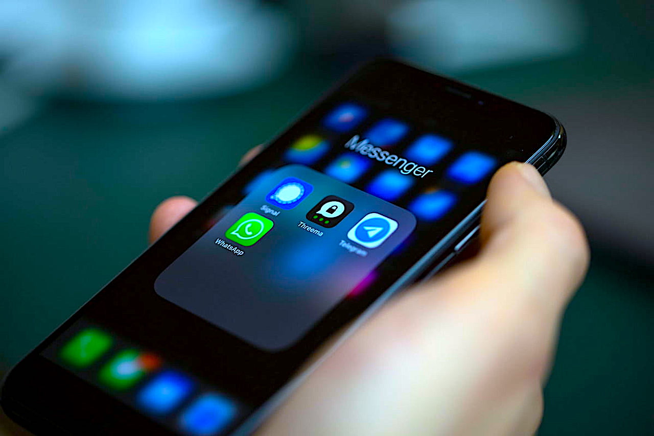 Nic na szybko, czyli jak bezpiecznie korzystać z komunikatorów internetowych