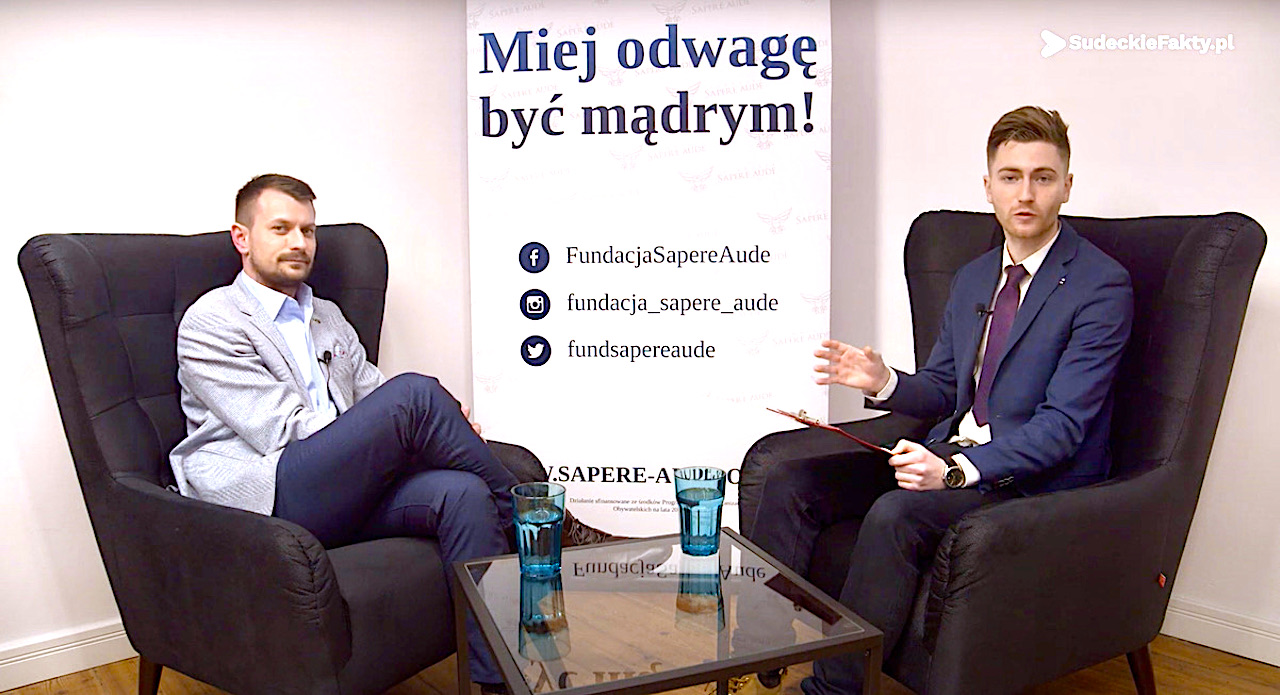 STUDIO FAKTY – Damian Rychlik: „Współtworzyć i współodpowiadać za dobry kształt życia publicznego – to cele Fundacji Sapere Aude” [VIDEO]