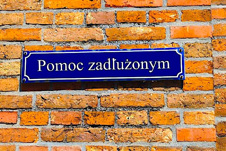 Pomagają Polakom spłacić długi