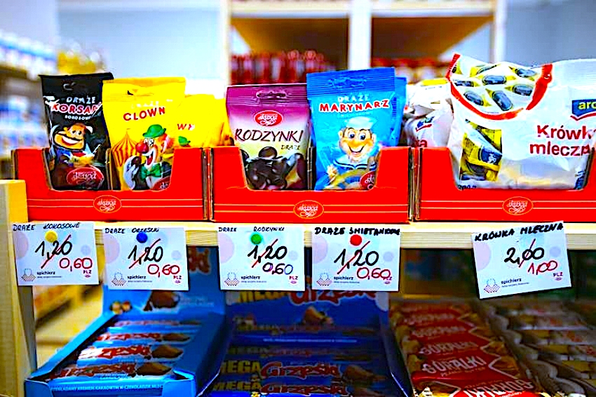 Sklep społeczny w Bielawie – działanie na rzecz ludzi, którzy doświadczają trudności materialnych