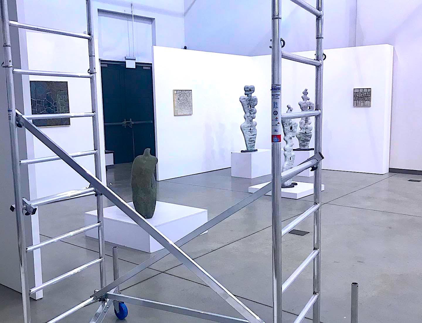 „Poszukiwania” – ceramika to medium…