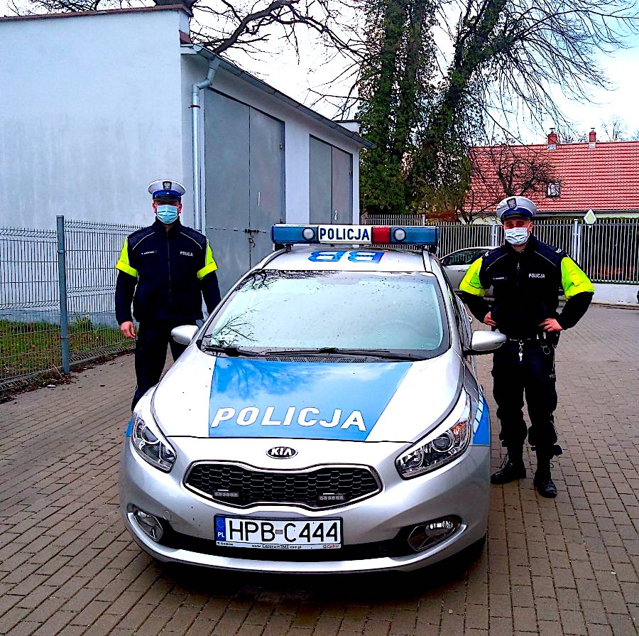Zagrożone było życie przechodnia – na miejscu byli policjanci