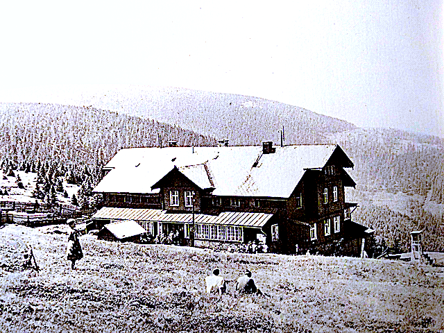 Agenci na turystycznych szlakach (3) – Celem ochrony granic PRL było hermetyczne zamknięcie jej mieszkańców na terenie kraju