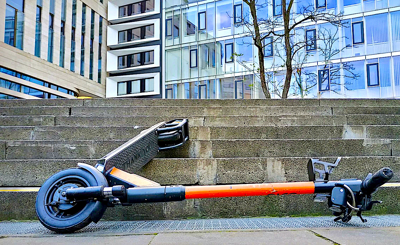 Nowe przepisy dotyczące hulajnóg elektrycznych i urządzeń transportu osobistego – UWAGA: obowiązują od dzisiaj