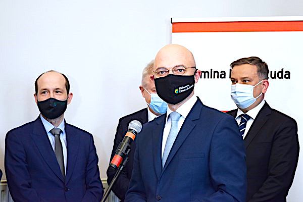 Termomodernizacja budynków wielorodzinnych ruszy w tym roku (znamy szczegóły programu) – będzie też wsparcie dla czystej energii w uzdrowiskach