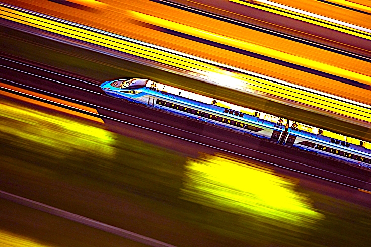 Łowcy Super Promo wyszukują i kupują bilety w atrakcyjnych cenach – PKP Intercity dostępne w promocyjnych cenach