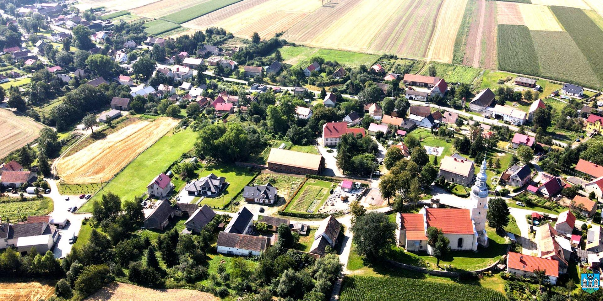 Wybrany wykonawca na drogę dojazdową w Zwróconej