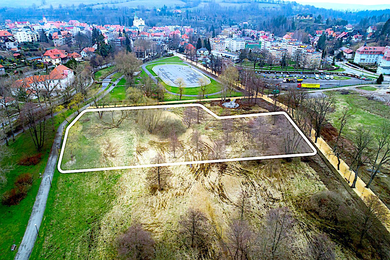 Będzie gdzie się spotkać i być razem – Wielopokoleniowa Strefa Aktywności powstanie w Dusznikach-Zdroju