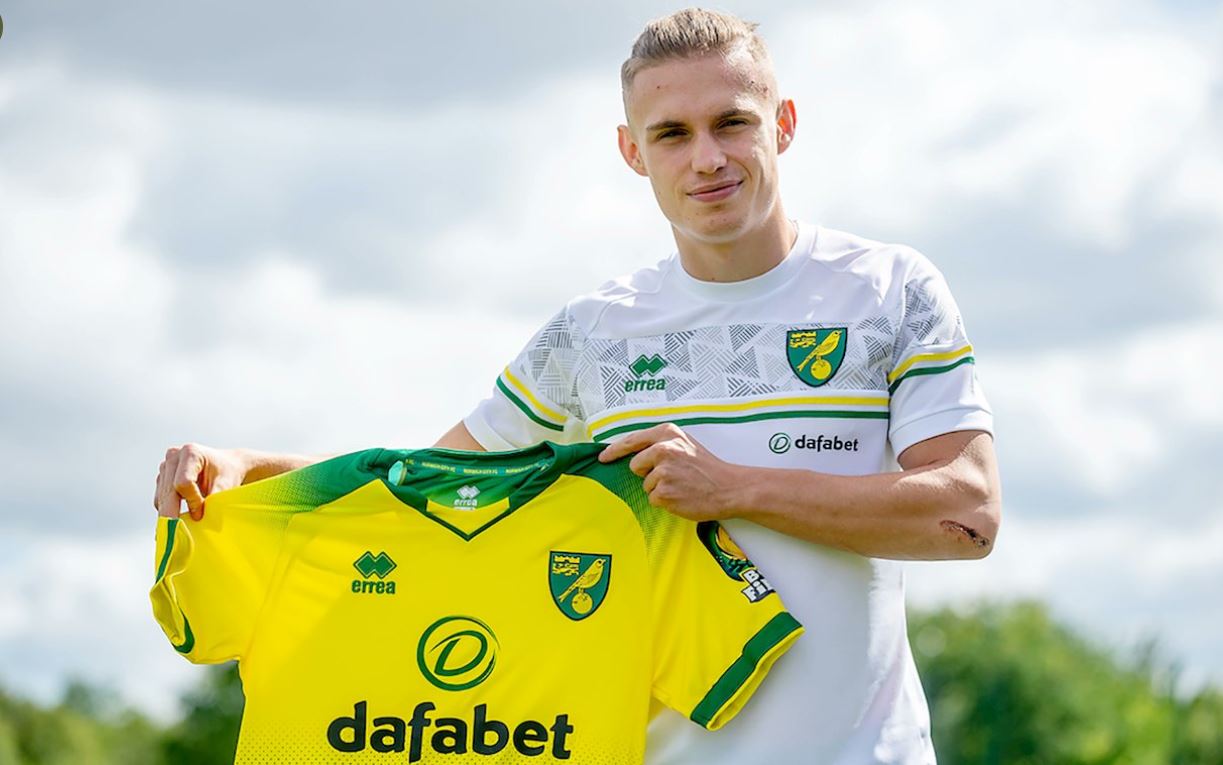 Sousa powołał kadrę na październikowe zgrupownie. Zaskakujące powołanie dla byłego piłkarza Śląska