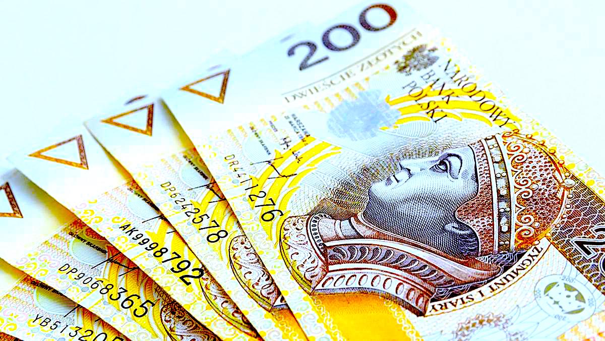 „Tysiąc złotych za godzinę… urlopu!” Nie milkną echa po zwolnieniu znanego wałbrzyskiego lekarza