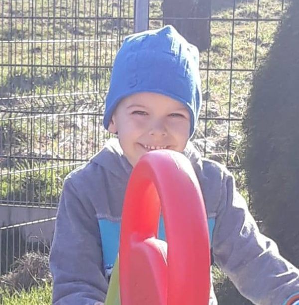 5-latek porwany spod przedszkola. Policja odnalazła go w schowku na pościel