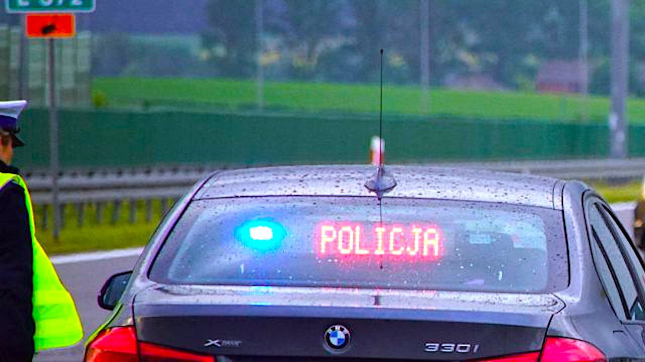 Piraci drogowi za dnia i w nocy – senior i młodzieniaszek „przegięli”