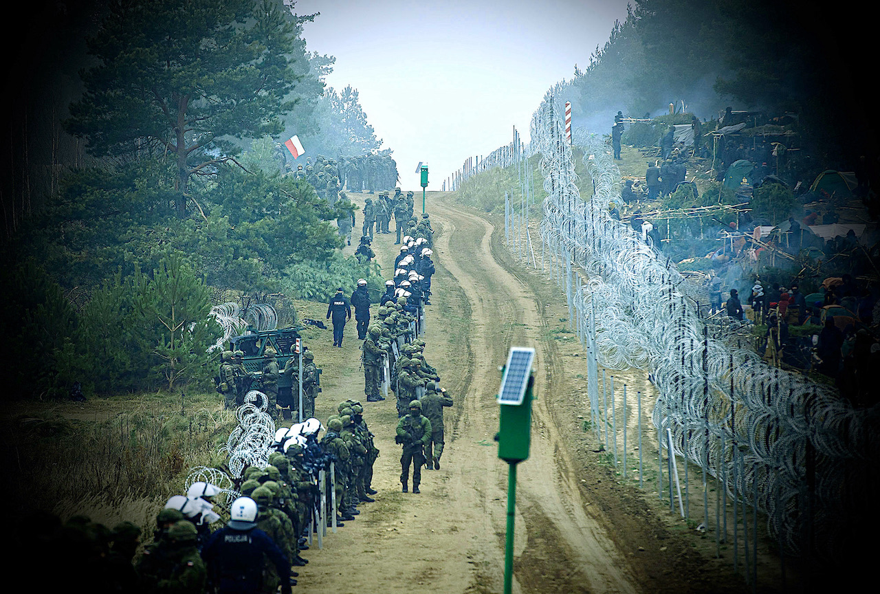 Szturm na Polskę nie odbywa się tylko na granicy – nazywajmy rzeczy po imieniu [KOMENTARZ SUBIEKTYWNY]