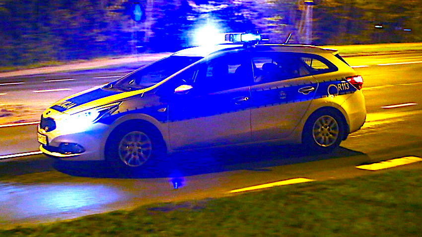 Wyścig z czasem i pościg na drodze – policjanci przez całą dobę mają co robić