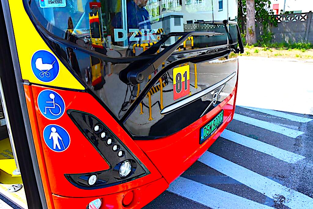 Coraz bardziej zielona komunikacja miejska – w Świdnicy chcą kupić 12 autobusów elektrycznych