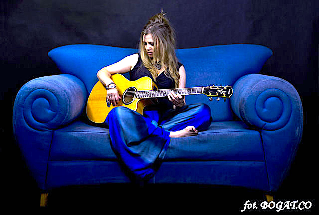 Kolędy w nowych aranżacjach i uzdrowiskowej aurze – zaśpiewa Ela Dębska