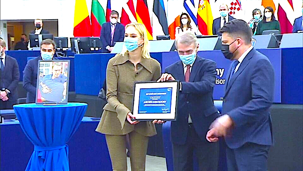 Nawalny uhonorowany przez Parlament Europejski Nagrodą im. Sacharowa [VIDEO]