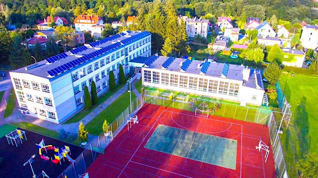 Innowacyjna edukacja – „Szkoła Marzeń” w gminie Bardo