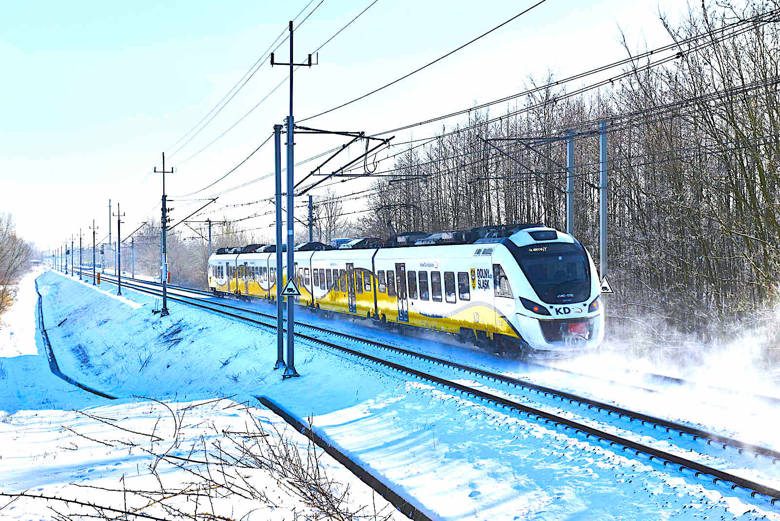 W nowy rok już weszliśmy – w pierwszy długi weekend 2022 można wjechać z Kolejami Dolnośląskimi