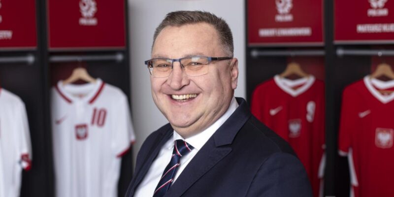 Czesław Michniewicz nowym selekcjonerem piłkarskiej reprezentacji Polski!