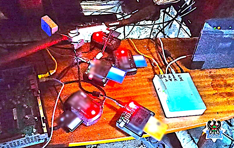 Niby-stłuczka i sharing – wyłudzanie nienależnych dochodów jest przestępstwem