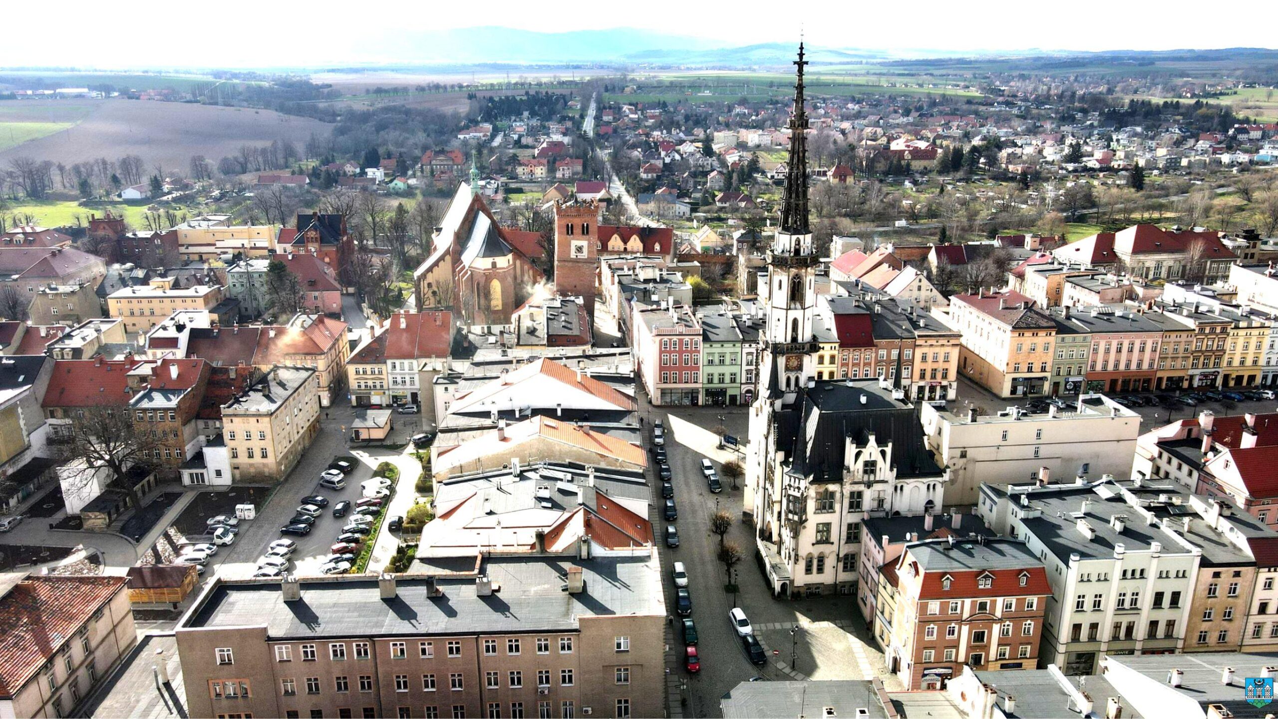 Rewitalizacja Ratusza Miejskiego – umowa z wykonawcą podpisana [VIDEO]