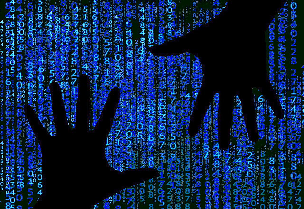 Zacznie się od gry symulującej ochronę lub hackowanie podatności infrastruktury krytycznej – zgłoś się do eliminacji w konkursie Dolny Śląsk Cybertron 2022