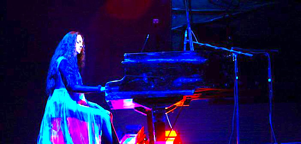 „Słowikowe opowieści” – o kraju zrodzonym z pieśni